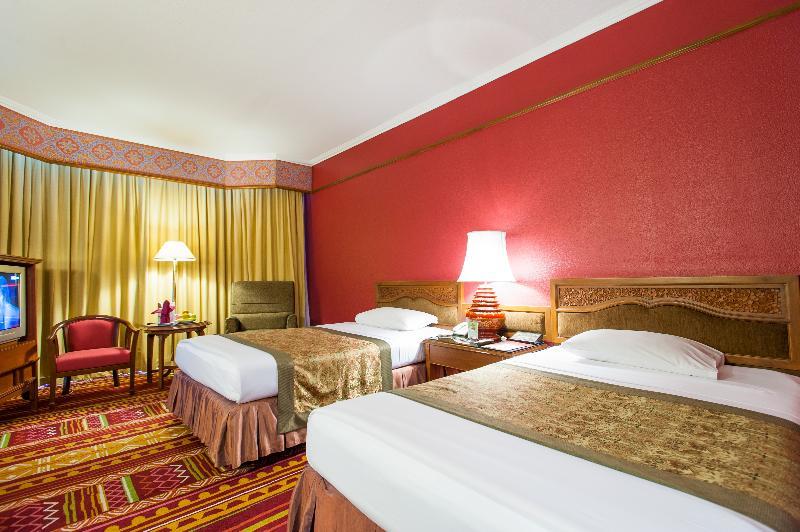 The Empress Hotel - Sha Extra Plus Чиангмай Екстериор снимка