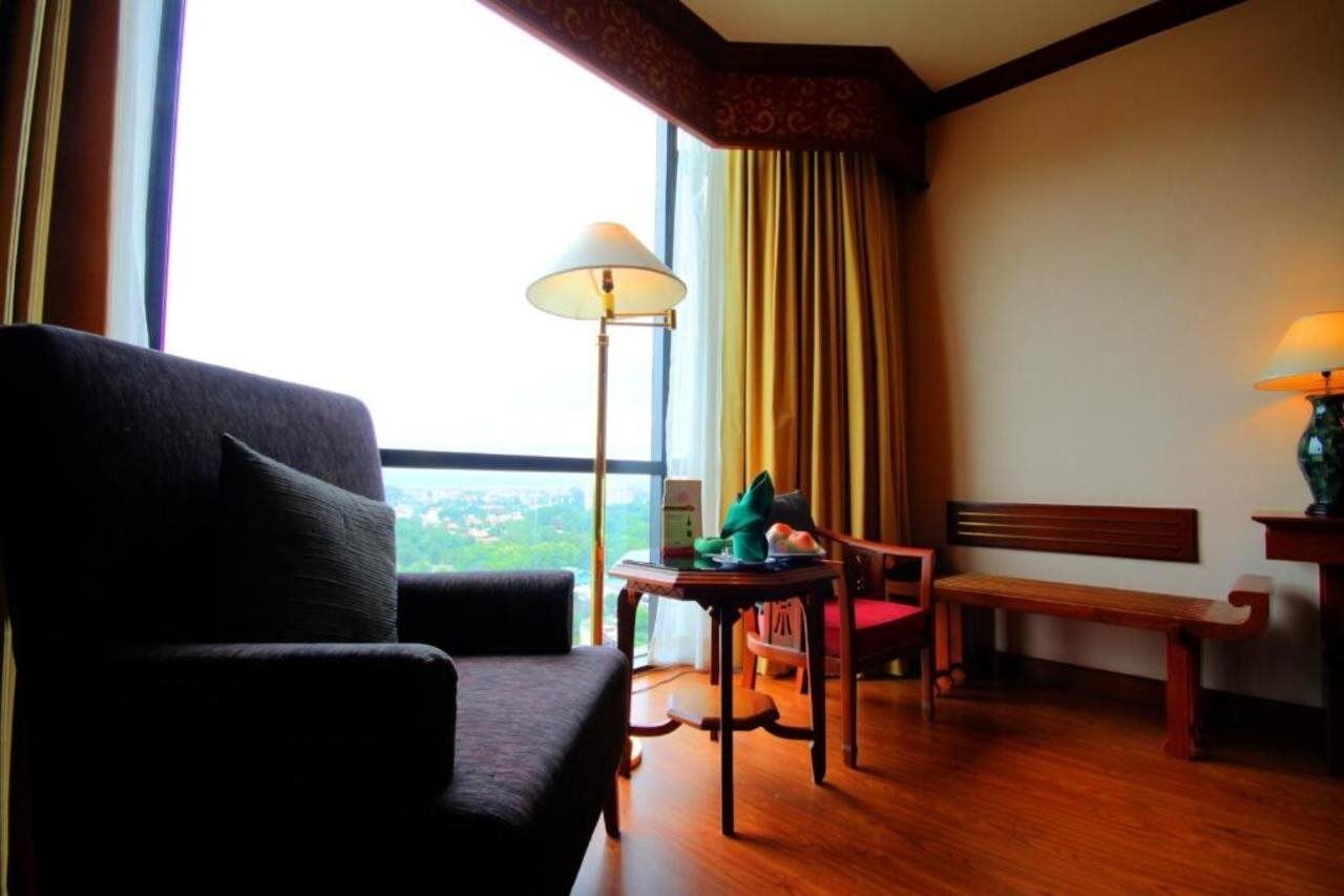The Empress Hotel - Sha Extra Plus Чиангмай Екстериор снимка
